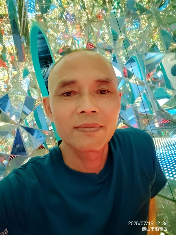 阿里睡不着的第二张照片--聊城相亲服务中心