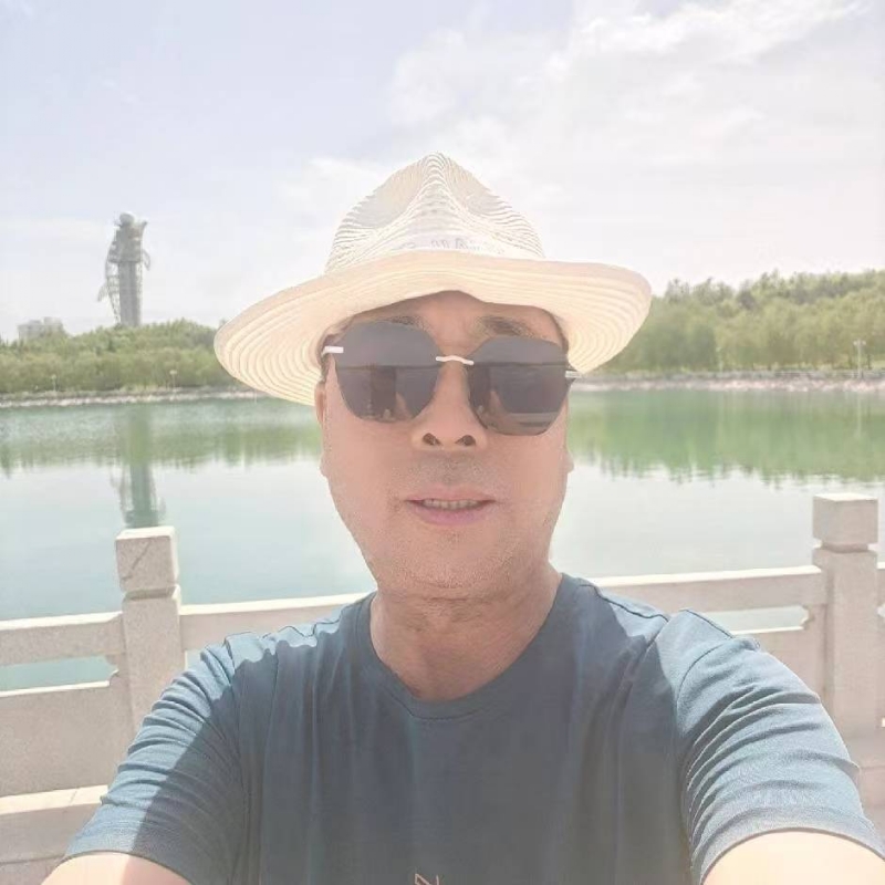 有钱人的第二张照片--聊城相亲服务中心