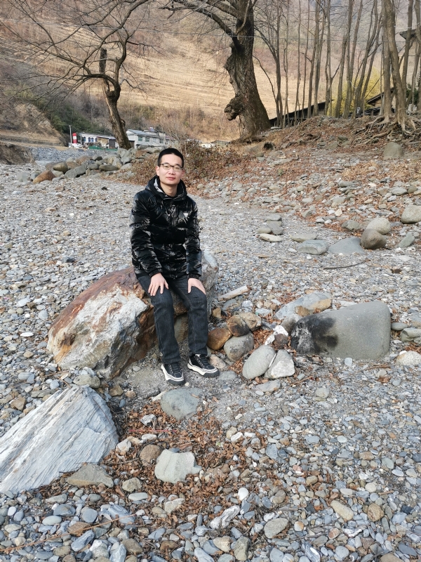 众里寻她的第一张照片--聊城相亲服务中心