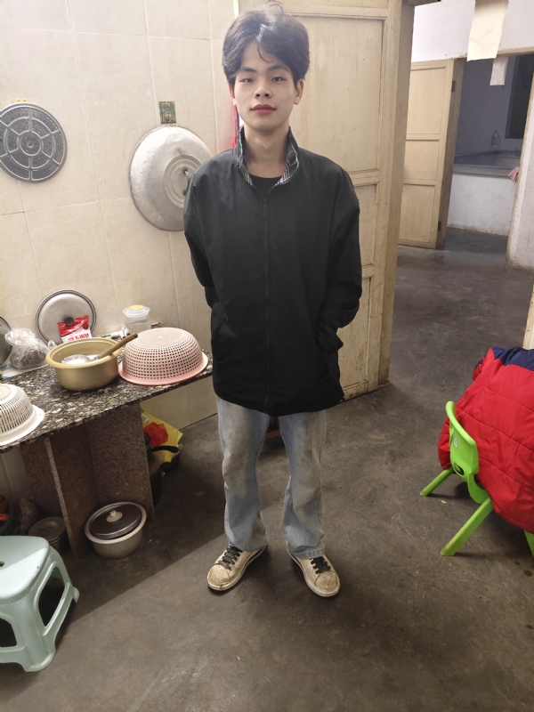 铭泽的第一张照片--聊城相亲服务中心