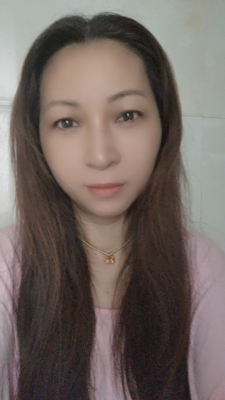 依依的第一张照片--聊城相亲服务中心