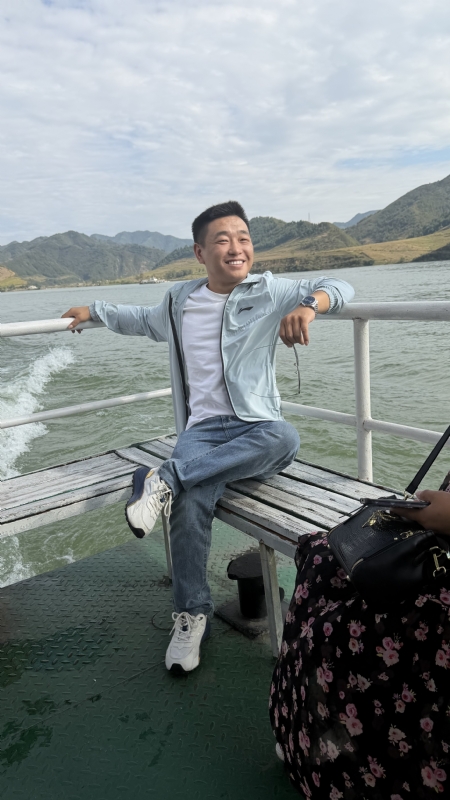 烟花易笑的第三张照片--聊城相亲服务中心