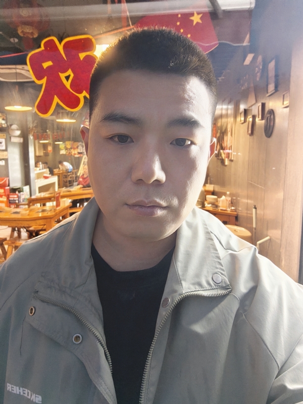 布布的第一张照片--聊城相亲服务中心