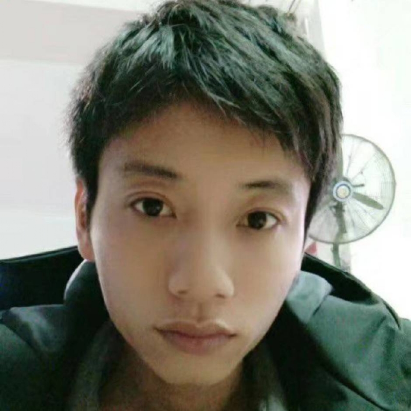 发呆的第一张照片--聊城相亲服务中心