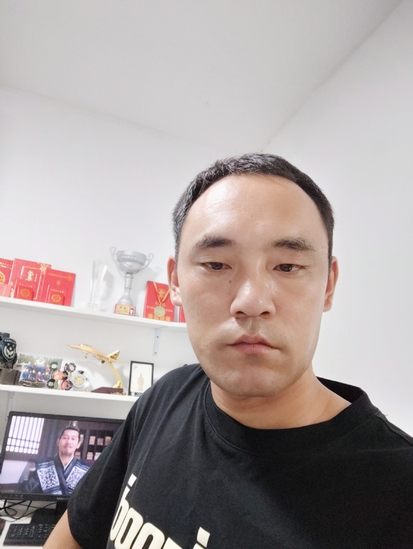 91年的第三张照片--聊城相亲服务中心