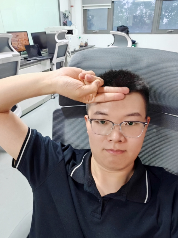 我我执执的第一张照片--聊城相亲服务中心