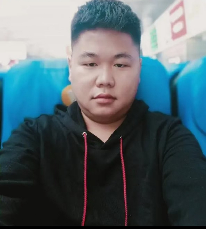 黄斌的第一张照片--聊城相亲服务中心