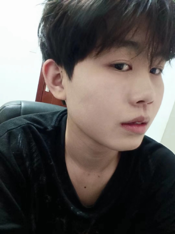 小鱼的第一张照片--聊城相亲服务中心