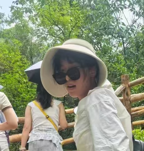 廿一的第一张照片--聊城相亲服务中心