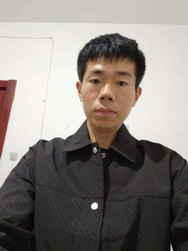 京东小哥的第一张照片--聊城相亲服务中心