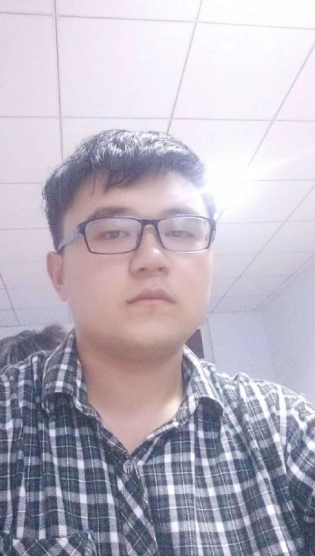 颜色不一样的黄的第一张照片--聊城相亲服务中心