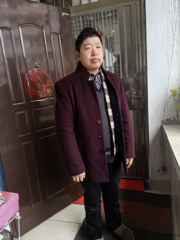 卢显澳的第一张照片--聊城相亲服务中心