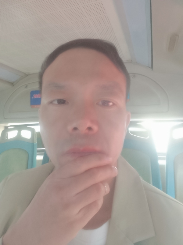 青盘的第一张照片--聊城相亲服务中心