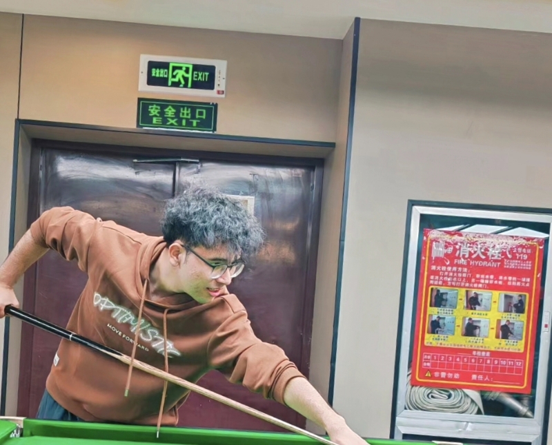 小鬼的第一张照片--聊城相亲服务中心