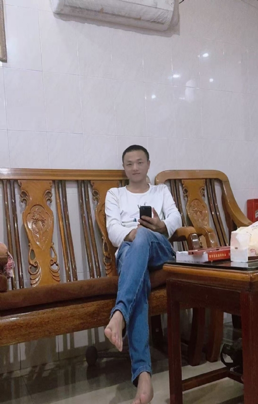 知年的第三张照片--聊城相亲服务中心