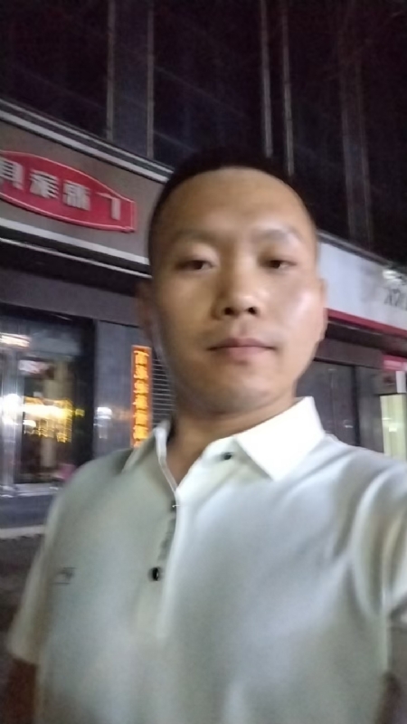 迷途悟人生的第一张照片--聊城相亲服务中心